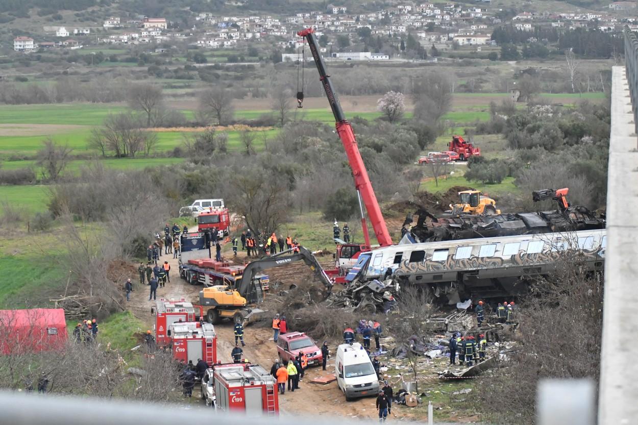 Accidentul feroviar din Grecia. Acuzații grave după ciocnirea frontală a trenurilor care se deplasau pe aceeași linie: "Totul se face manual"