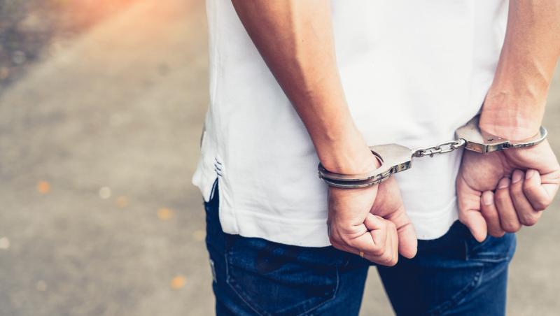 Tânăr de 25 de ani, arestat la doar o lună după ce a ieșit din închisoare, în Timiș. A furat la câteva zile după ce a fost eliberat
