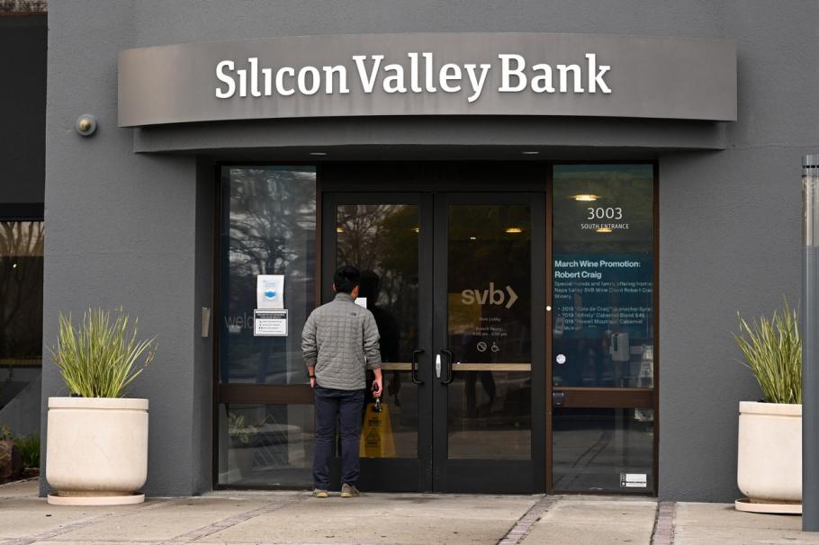 Cel mai mare faliment din 2008 încoace. Silicon Valley Bank a fost închisă, băncile sunt în pierdere la nivel mondial Cel mai mare faliment din 2008 încoace. Silicon Valley Bank a fost închisă, băncile sunt în pierdere la nivel mondial