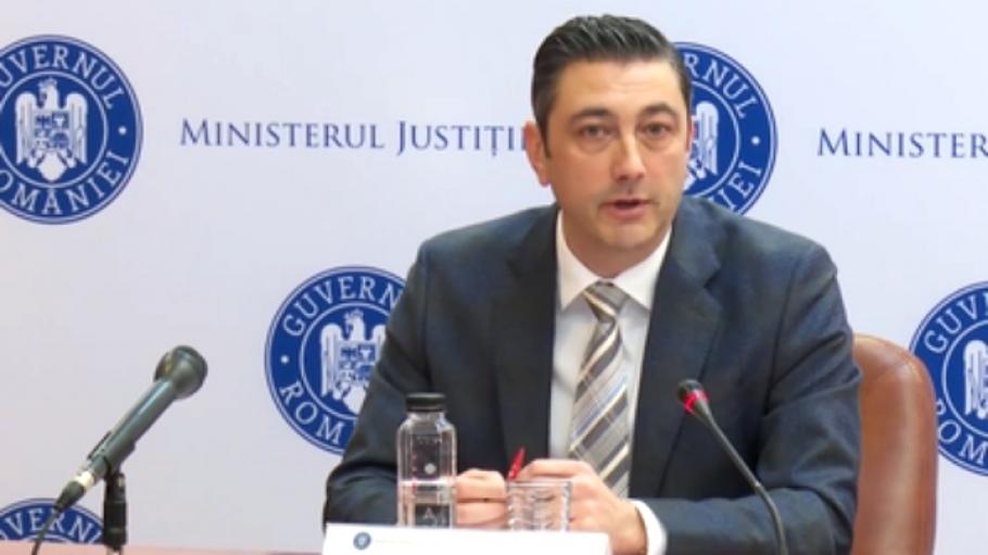 Alex-Florin Florenţa a primit aviz pozitiv la CSM pentru numirea în funcţia de procuror general - surse Alex-Florin Florenţa a primit aviz pozitiv la CSM pentru numirea în funcţia de procuror general - surse