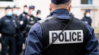 Polițist francez, acuzat că a violat mai multe femei chiar în secția de poliție. Șase plângeri au fost depuse. Cum își alegea victimele