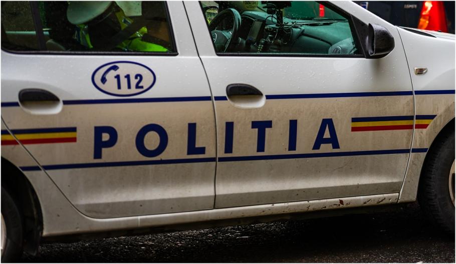 Doi constănțeni, arestați după ce au furat mai multe cabluri din 4 locomotive. Prejudiciul e de 4 milioane de lei Doi constănțeni, arestați după ce au furat mai multe cabluri din 4 locomotive. Prejudiciul e de 4 milioane de lei