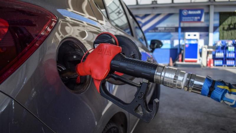 Care sunt preţurile la carburanţi astăzi, 17 martie 2023. Avem scăderi cu 4 bani pe litru la mai toate sortimentele
