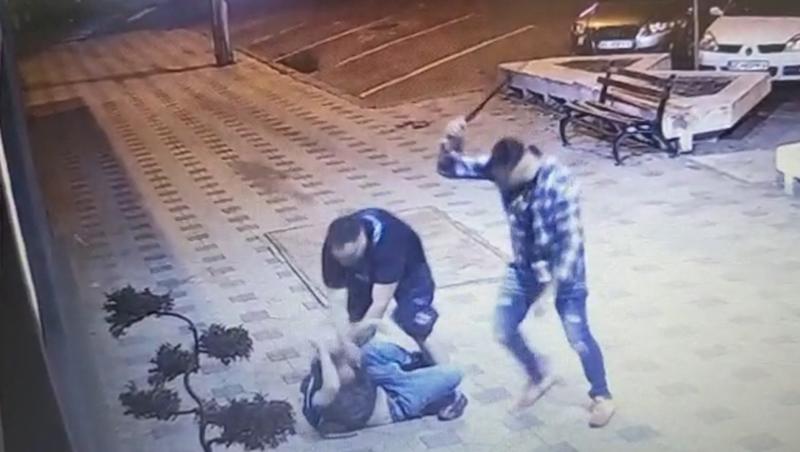 Luau bătaie în loc de bani dacă aveau noroc la păcănele. Interlopii Feraru urmăreau clienţii norocoşi şi aproape îi omorau în bătaie