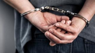 Român, condamnat pentru mai multe furturi în Belgia, găsit în Mehedinţi