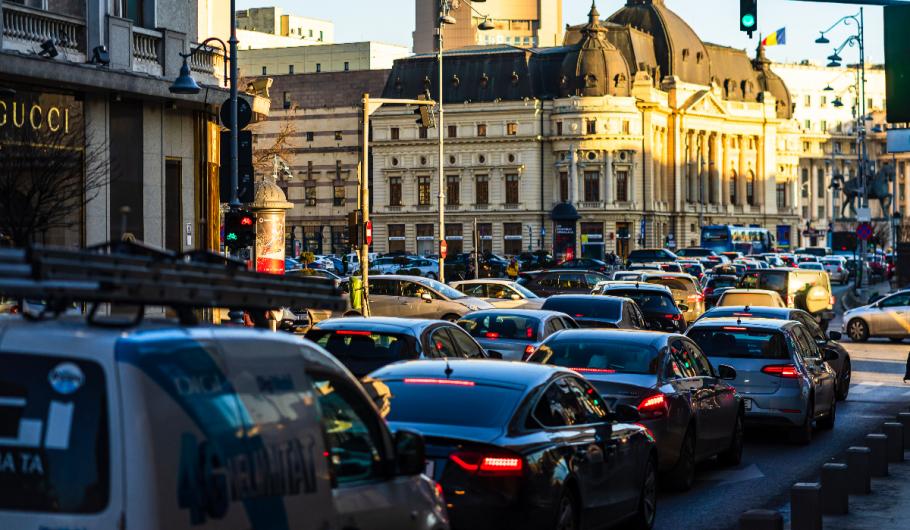 Preţul poliţelor RCA ar putea fi plafonate la nivelul celor din martie 2022. ASF va înainta, luni, propunerea Ministerului Finanţelor Preţul poliţelor RCA ar putea fi plafonate la nivelul celor din martie 2022. ASF va înainta, luni, propunerea Ministerului Finanţelor