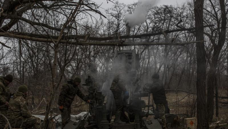 Bătălia din Bahmut, relansată. Armata ucraineană susţine că a reuşit să trimită soldaţilor muniţie şi alte provizii