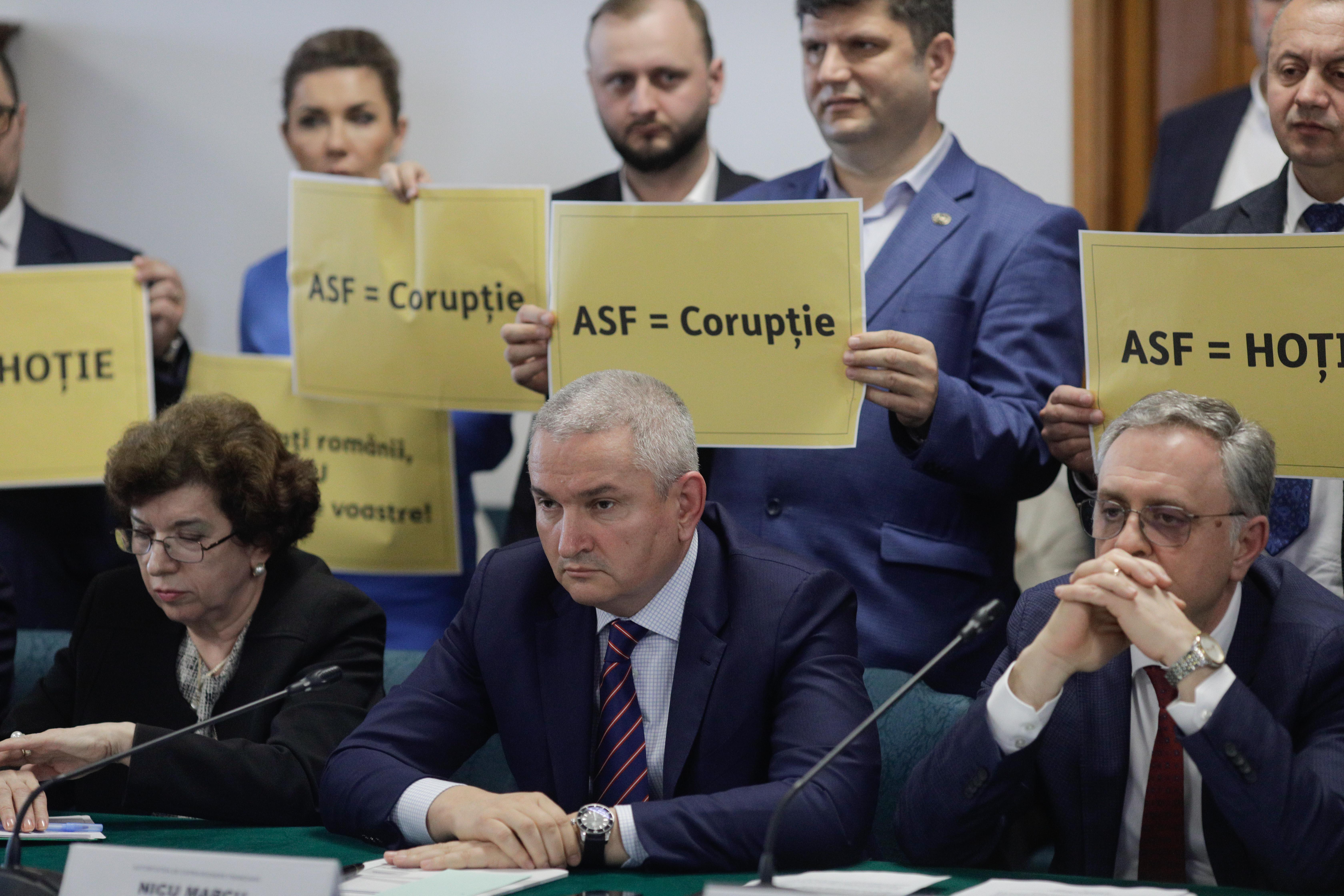 ASF ar fi ştiut din timp despre problemele Euroins, dar nu a luat măsuri pentru a nu destabiliza piaţa. "City Insurance şi Euroins au fost Muma Pădurii pentru populaţie"