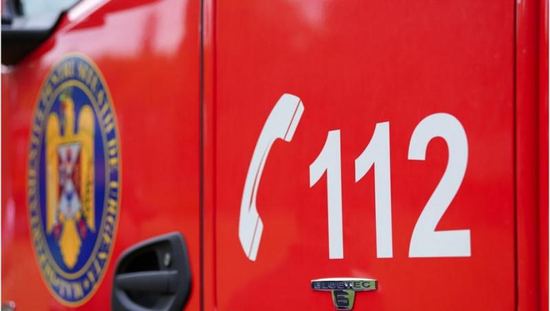 Incendiu într-un apartament din Buzău: o femeie de 95 de ani a murit carbonizată, iar fiica ei a fost intoxicată cu fum. De la ce ar fi pornit focul