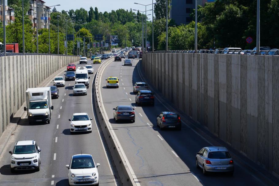 Proiectul privind îngheţarea temporară a tarifelor pentru RCA la nivelul din 1 martie 2022 a fost publicat Proiectul privind îngheţarea temporară a tarifelor pentru RCA la nivelul din 1 martie 2022 a fost publicat