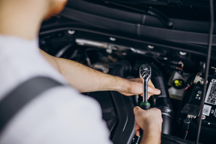 Consiliul Concurenţei dă avizul pentru plafonarea preţurilor RCA, cu o recomandare: Costul reparaţiilor să fie limitat Consiliul Concurenţei dă avizul pentru plafonarea preţurilor RCA, cu o recomandare: Costul reparaţiilor să fie limitat