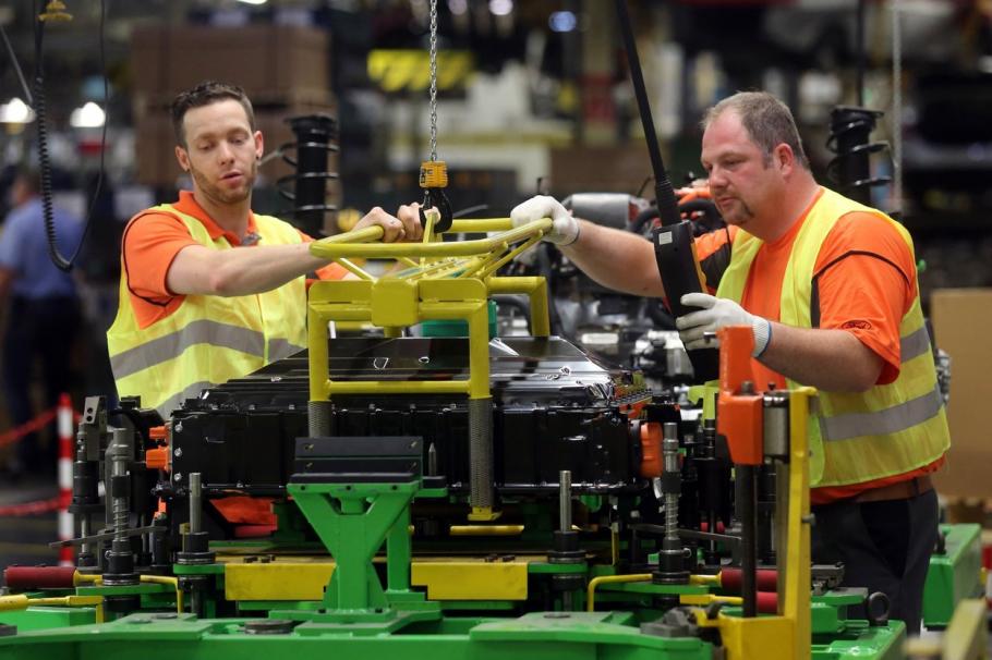 Investiţie masivă de 1,4 miliarde de euro în Galaţi. O fabrică ultramodernă va fi gata în 2026 Investiţie masivă de 1,4 miliarde de euro în Galaţi. O fabrică ultramodernă va fi gata în 2026