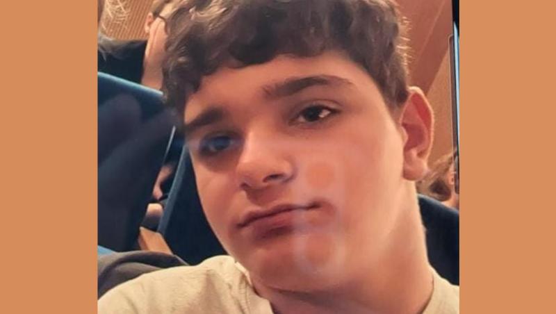 Băiat de 13 ani, dat dispărut de acasă. Vlad Ioan a fost văzut ultima oară în Sectorul 4 din Bucureşti