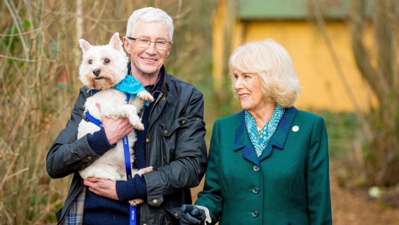 Paul O'Grady, prezentator TV și comediant celebru, a murit la 67 de ani. Decesul "neaşteptat" i-a surprins pe toţi: abia jucase un rol în musicalul "Annie"