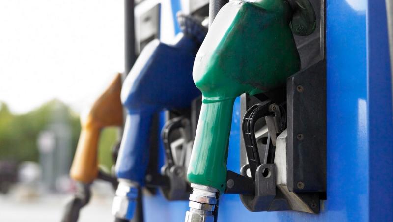 Care sunt preţurile la carburanţi astăzi, 29 martie 2023. Au rămas nemodificate faţă de ziua precedentă