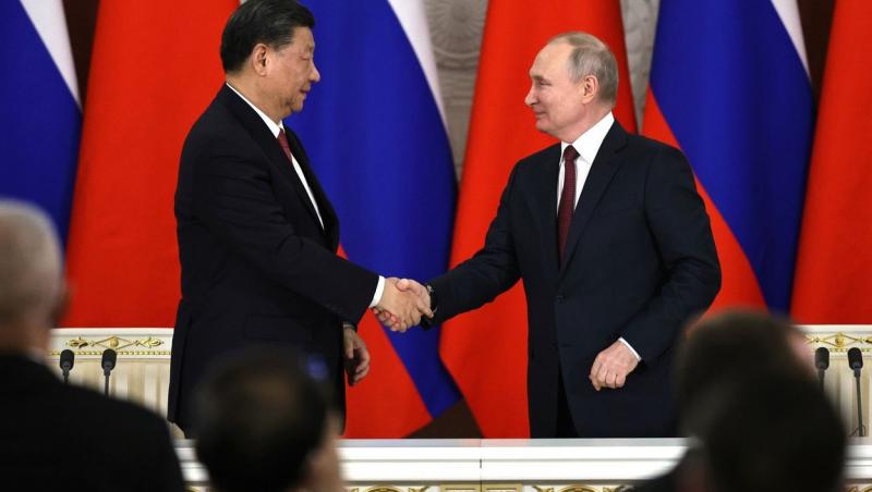 Armata Chinei va colabora mai strâns cu cea a Rusiei. Anunțul făcut de Ministerul Apărării de la Beijing