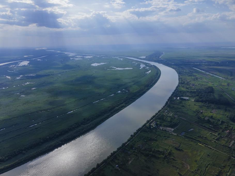 MApN denunţă un nou fake news: "Nu a existat vreo înţelegere între România şi SUA privind încheierea unui acord de construire a unei baze militare în Delta Dunării" MApN denunţă un nou fake news: "Nu a existat vreo înţelegere între România şi SUA privind încheierea unui acord de construire a unei baze militare în Delta Dunării"