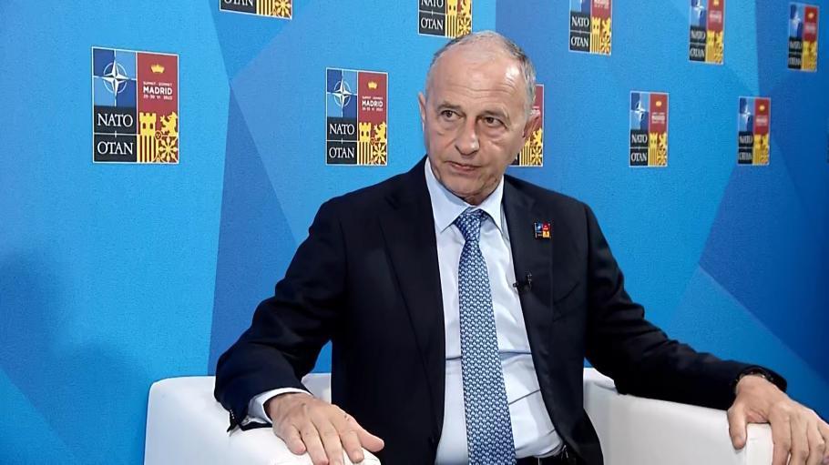 Reacţia lui Mircea Geoană când a fost întrebat dacă Iohannis ar putea fi viitorul secretar general NATO Reacţia lui Mircea Geoană când a fost întrebat dacă Iohannis ar putea fi viitorul secretar general NATO