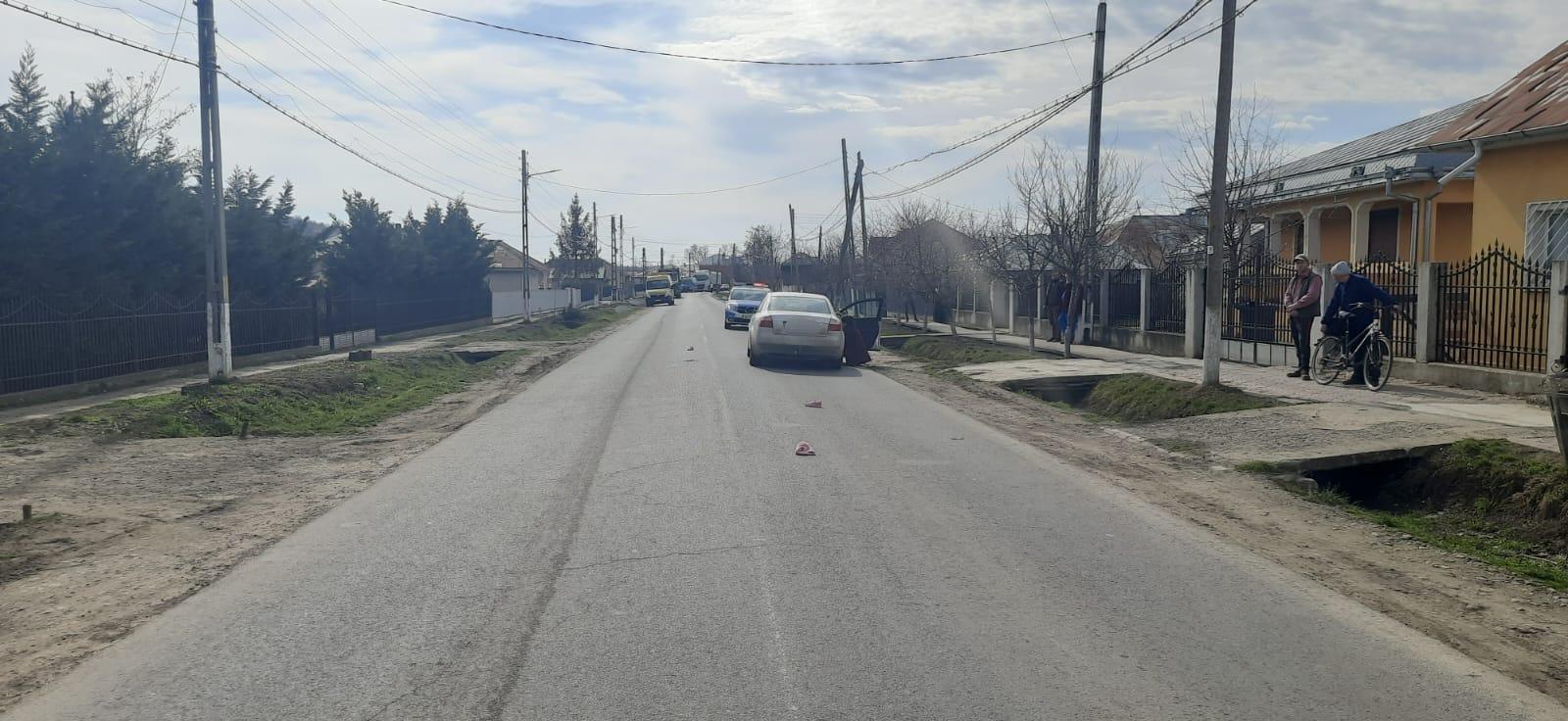 Fetiţă de 8 ani, lovită de o maşină în Galaţi