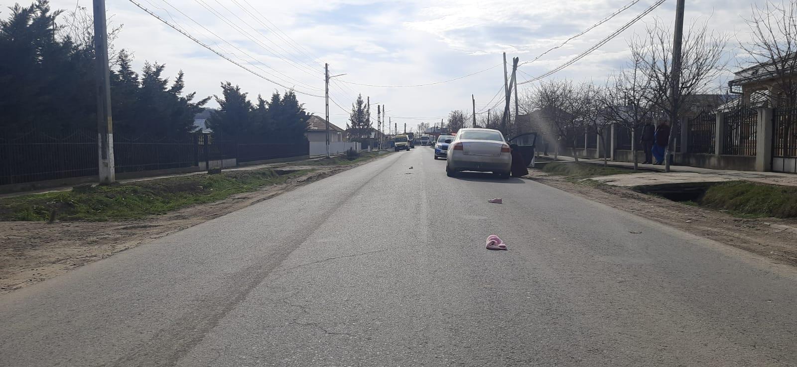 Fetiţă de 8 ani, lovită de o maşină în Galaţi