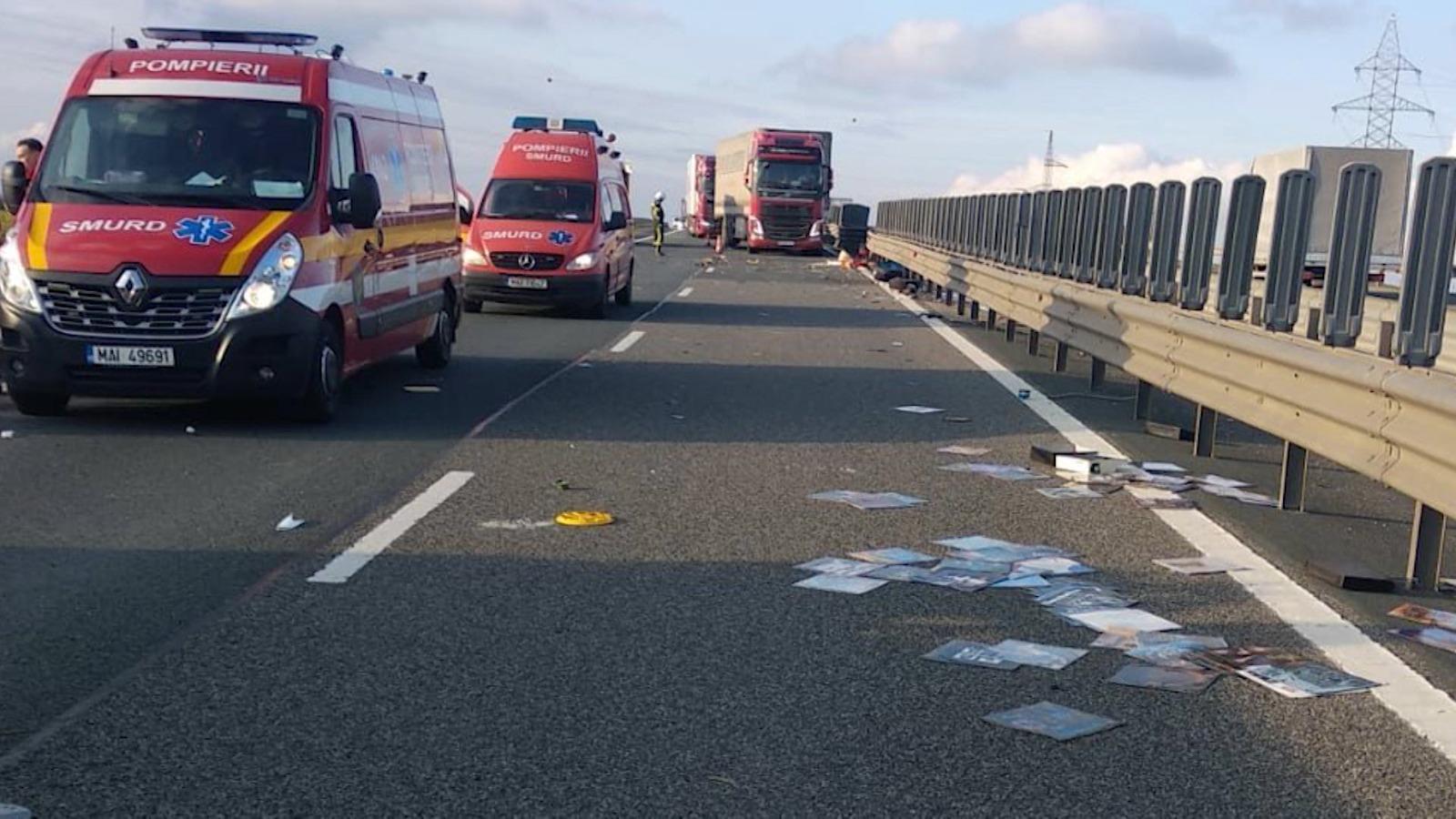 Accident cu trei răniţi pe A1