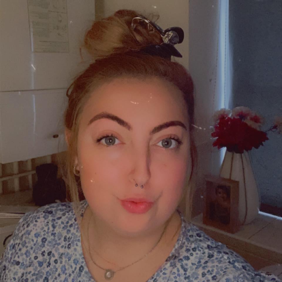 Tânăra a murit în spital, la 22 de ani