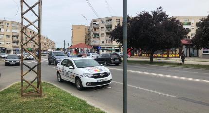 Un preot din Carei s-a urcat băut la volan şi a provocat un accident. Omul lui Dumnezeu "s-a spovedit" în faţa poliţiştilor: a recunoscut că a băut 4 beri