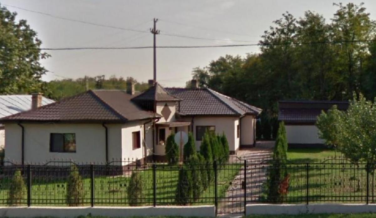 ANAF scoate la licitaţie a treia oară o casă cu teren, după ce nimeni nu a plătit pe ea 230.000 de lei. Cât cere acum ANAF scoate la licitaţie a treia oară o casă cu teren, după ce nimeni nu a plătit pe ea 230.000 de lei. Cât cere acum