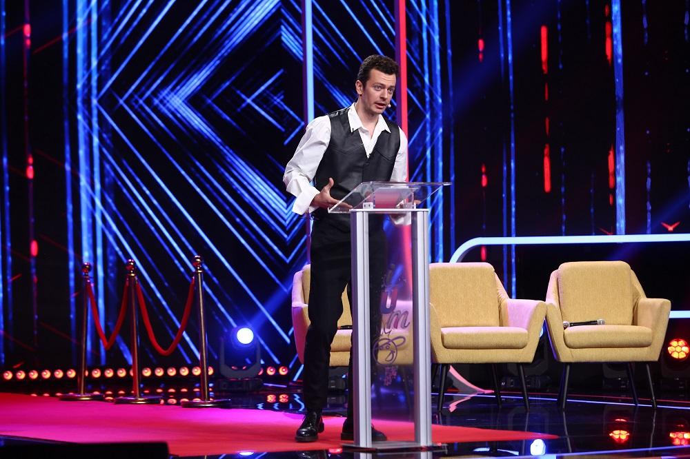 Delia, lacrimi de fericire la iUmor, după ce Alex Găvan i-a făcut două surprize în cadrul ediției speciale de roast: „Mi-au mers la inimă!“