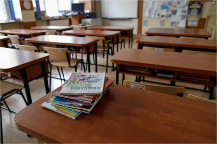 Greva profesorilor continuă şi miercuri. Poate dura chiar săptămâni întregi, ameninţă sindicatele din Educaţie