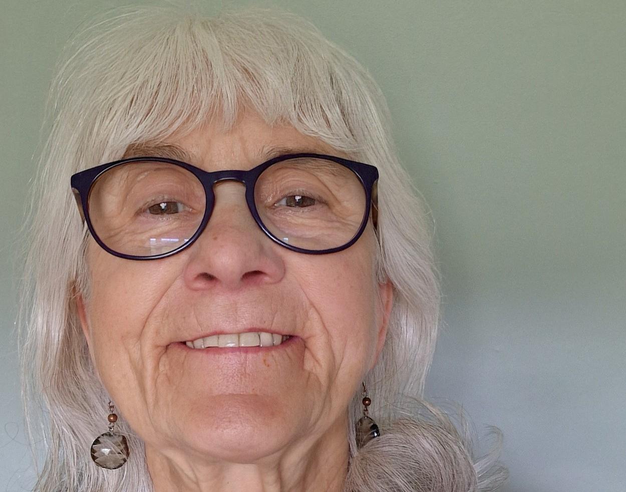 „Superputerea” unei femei din Scoţia. La 65 de ani a descoperit că nu poate simţi deloc durerea.