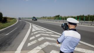 Viteza ameţitoare cu care a fost prins un șofer circulând pe autostrada A1 București - Râmnicu Vâlcea