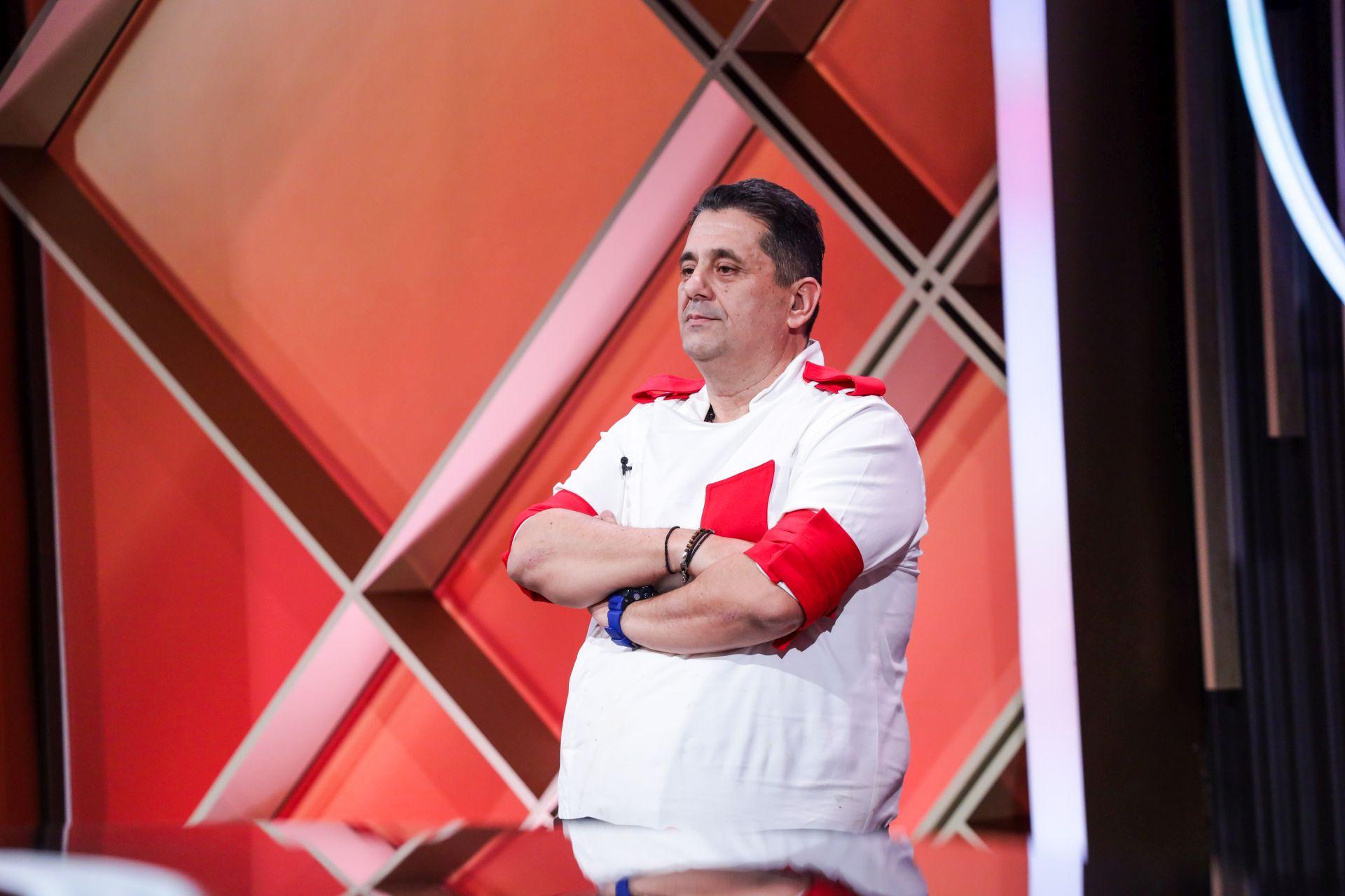 Diseară se refac echipele la Chefi la cuțite: Florin Dumitrescu aduce concurenți noi din bootcamp Show-ul culinar, lider de audiență