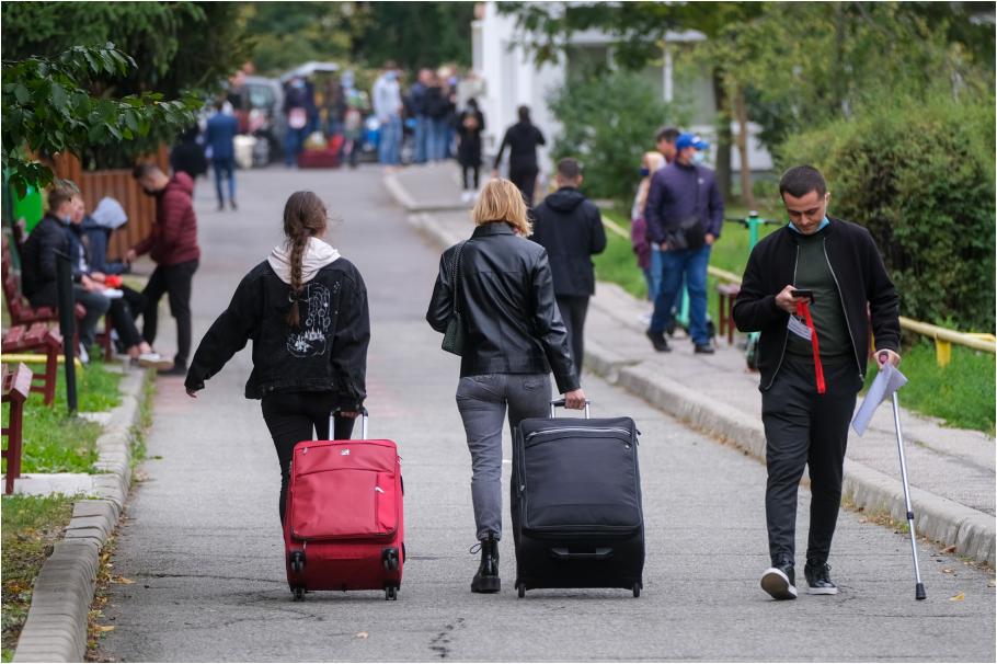 România, campioana UE la proporţia tinerilor care nu învaţă şi nici nu lucrează România, campioana UE la proporţia tinerilor care nu învaţă şi nici nu lucrează