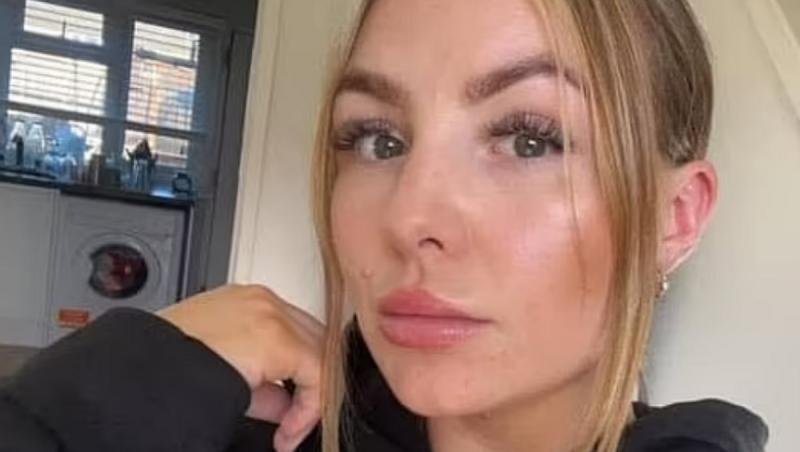 ''Inimile noastre sunt frânte!'' O mamă a trei copii, care urma să zboare acasă după vacanţa din Turcia, a căzut secerată pe aeroport şi a murit