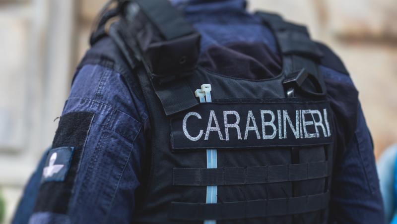 "Nu avea nicio emoție”. Un elev din Milano şi-a înjunghiat nemilos profesoara pe la spate. După atac, şi-a ameninţat colegii cu un pistol de jucărie