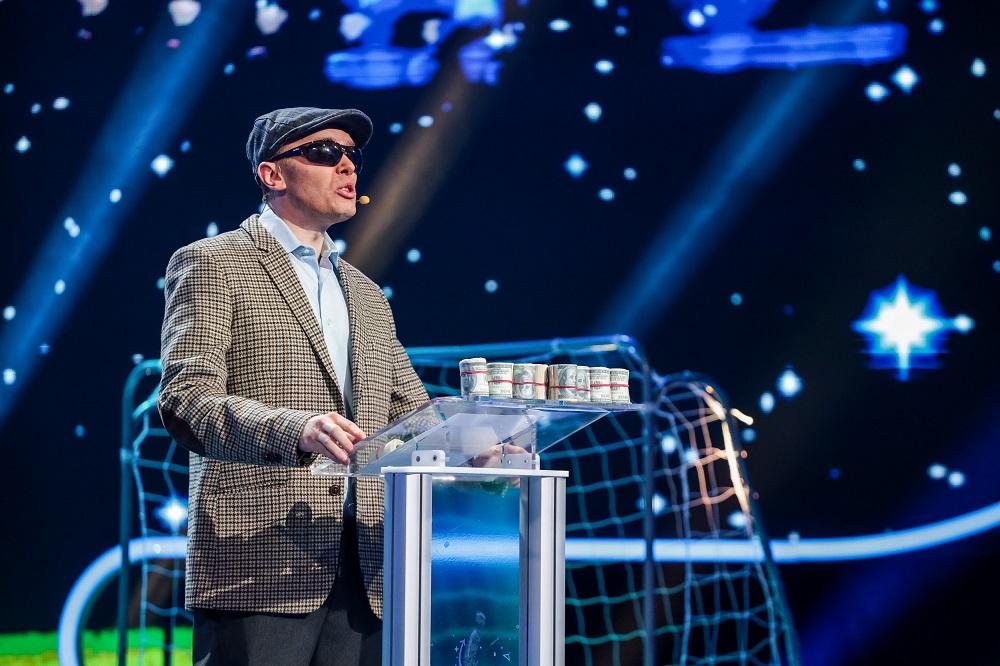 "Mitică Dragomir" și "Marius Șumudică" îi iau la roast pe jurații galei speciale iUmor