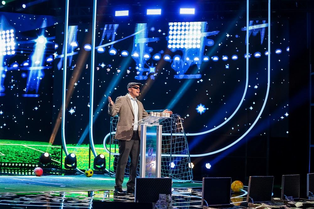 "Mitică Dragomir" și "Marius Șumudică" îi iau la roast pe jurații galei speciale iUmor