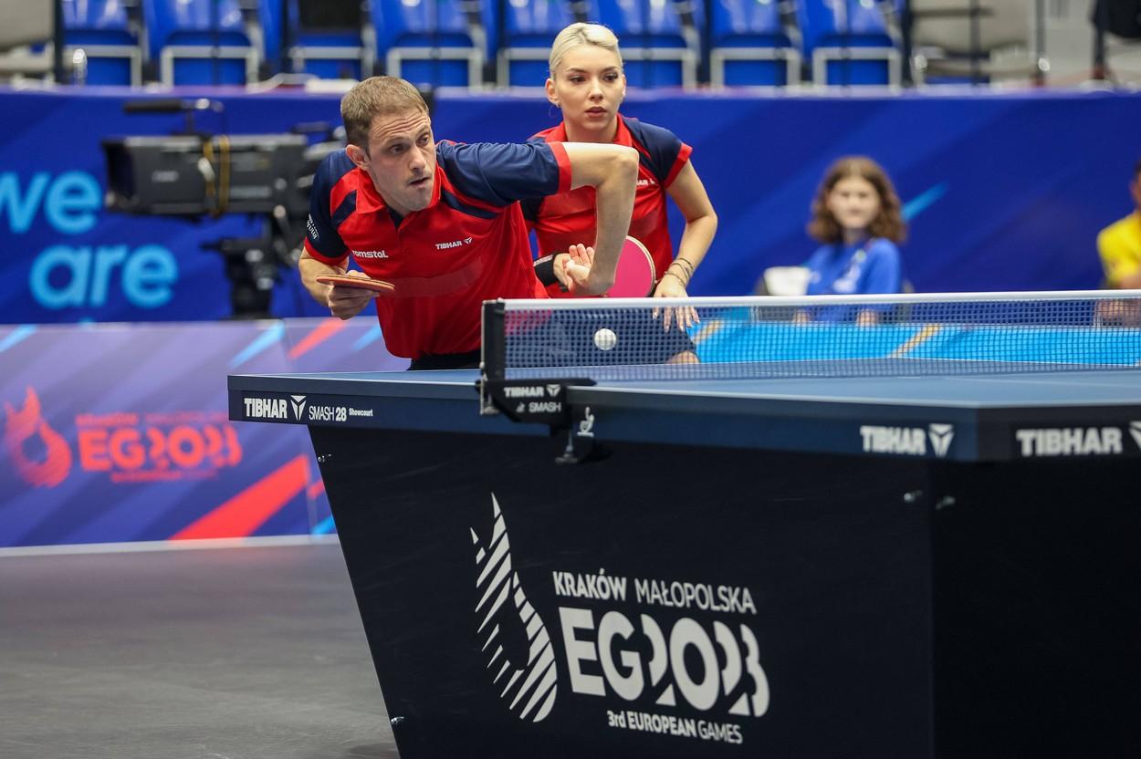 Bernadette Szocs și Ovidiu Ionescu au câştigat bronzul la tenis de masă mixt, la Jocurile Europene. Szocs a adus punctul decisiv