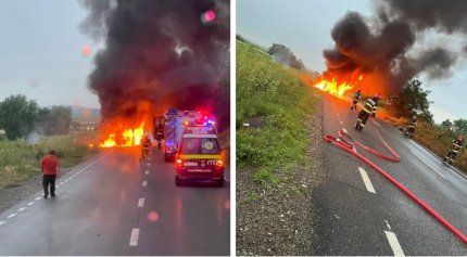 Incendiu la bordul unui autobuz, în Neamţ. Toţi cei 30 de pasageri au coborât la timp şi nu au avut nevoie de îngrijiri medicale