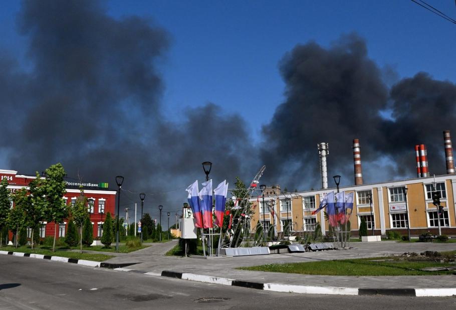 Guvernatorul din Belgorod le cere ruşilor de la graniţa cu Ucraina să îşi părăsească locuinţele Guvernatorul din Belgorod le cere ruşilor de la graniţa cu Ucraina să îşi părăsească locuinţele