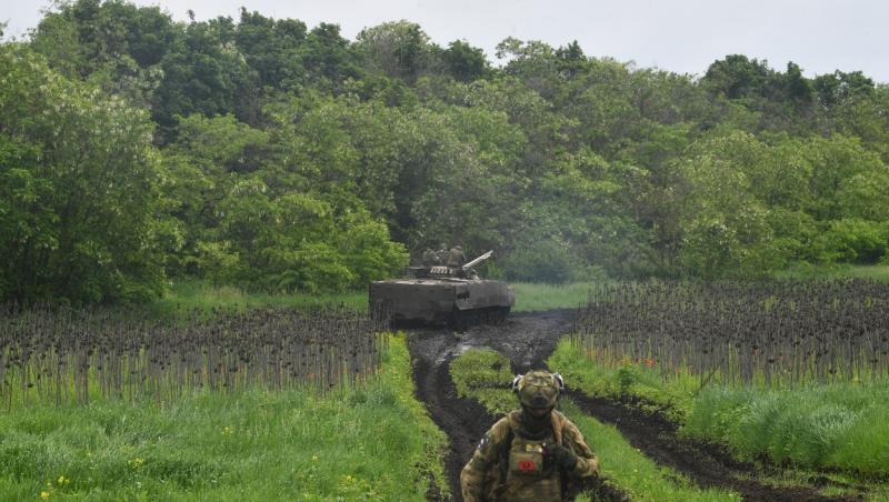 Rusia susţine că Ucraina a început contraofensiva şi a ucis sute de inamici într-un asalt în 5 puncte ale frontului. Ucrainenii acuză Moscova că minte