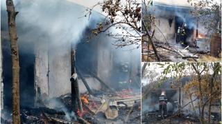 Locuinţă din Botoşani, mistuită de flăcări. Un bărbat a fost găsit carbonizat, după ce propriul tată ar fi dat foc casei intenţionat