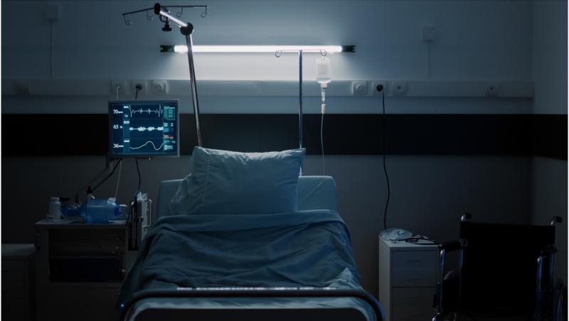 Un bărbat de 70 de ani a murit, după ce s-a aruncat de la etajul 4 al Spitalului de Pneumoftiziologie din Iași. Pacientul avea cancer în stadiu terminal