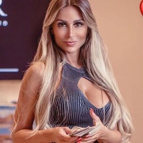 O influenceriţă din Brazilia a murit în urma unei intervenţii estetice periculoase