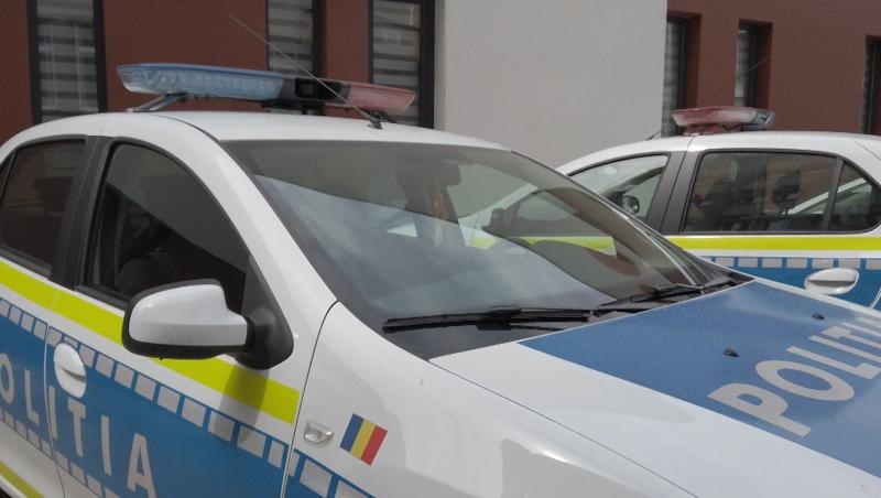 Scandal monstru la Malu Spart. Bărbat de 64 de ani, acuzat că a vrut să dea foc maşinii familiei, apoi şi-a lovit băiatul, chiar sub ochii norei