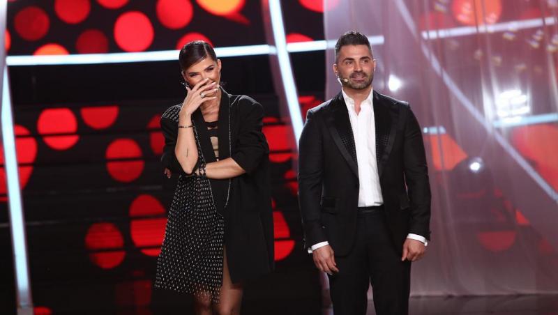Te cunosc de undeva! Trei echipe, performance-uri reușite printre crize de râs. ''Era un Freddie Mercury de zici că  venise după coasă''