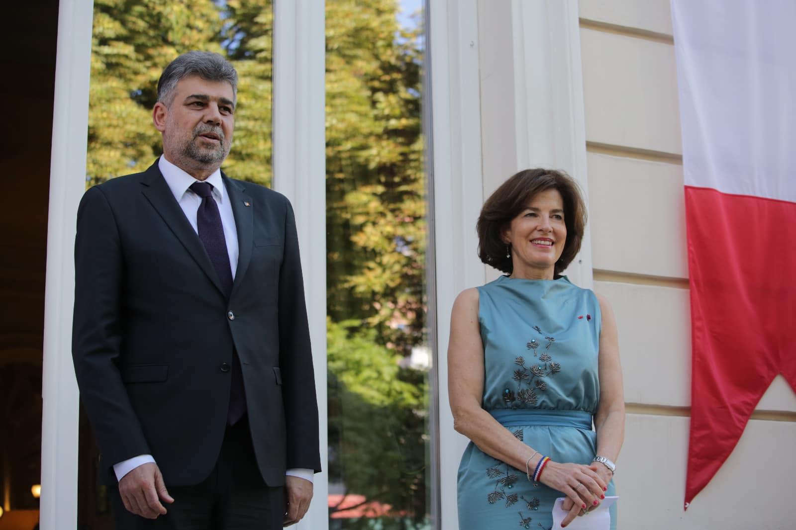 Ziua Naţională a Franţei, sărbătorită cu fast în Capitală. Ambasadoarea Laurence Auer, mesaj despre aderarea României la Schengen: "Puteţi conta pe sprijinul ţării mele"