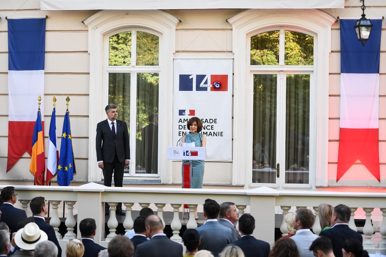 Ziua Naţională a Franţei, sărbătorită cu fast în Capitală. Ambasadoarea Laurence Auer, mesaj despre aderarea României la Schengen: "Puteţi conta pe sprijinul ţării mele"