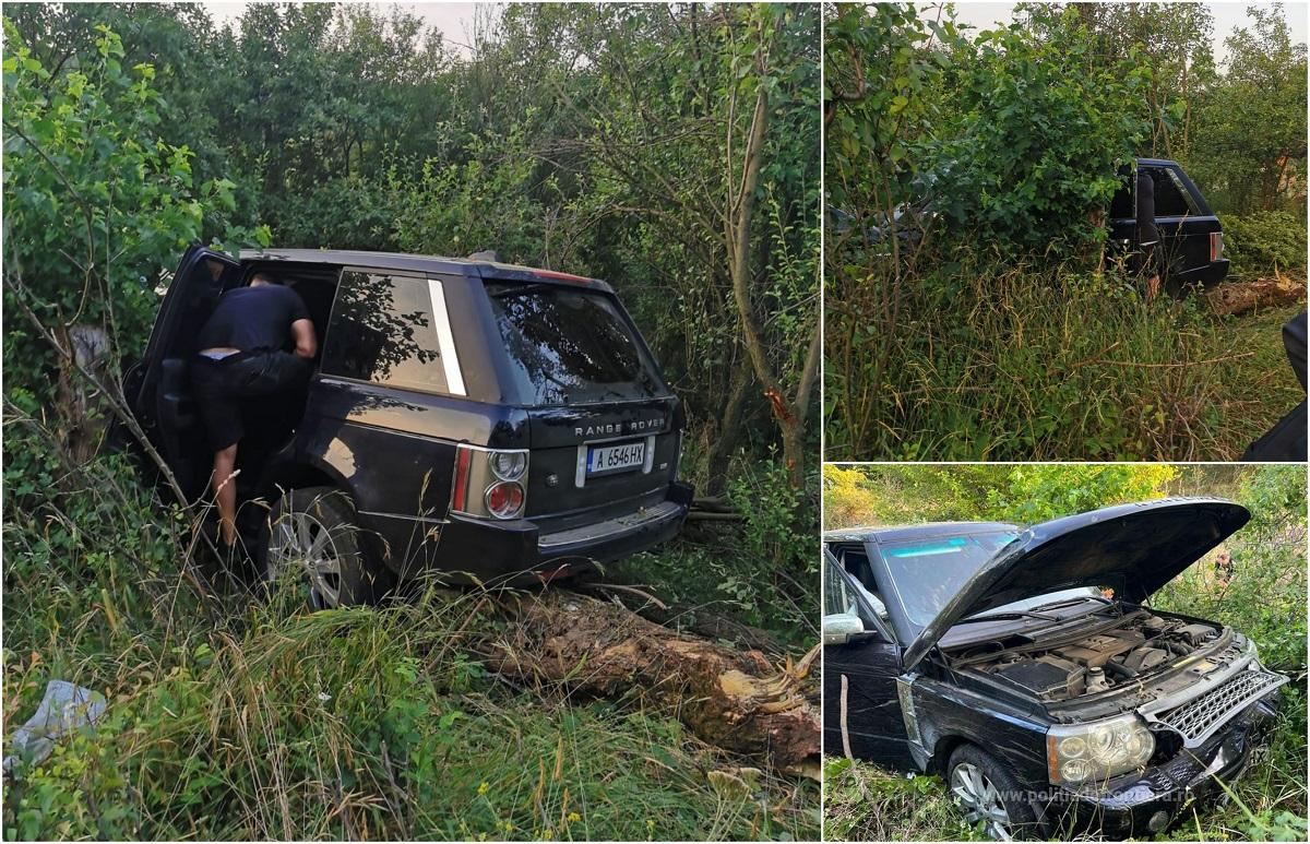 17 migranţi din Irak şi Siria înghesuiţi într-un SUV, descoperiţi în Mehedinţi. Şoferul s-a aruncat în decor, pentru a scăpa de poliţie